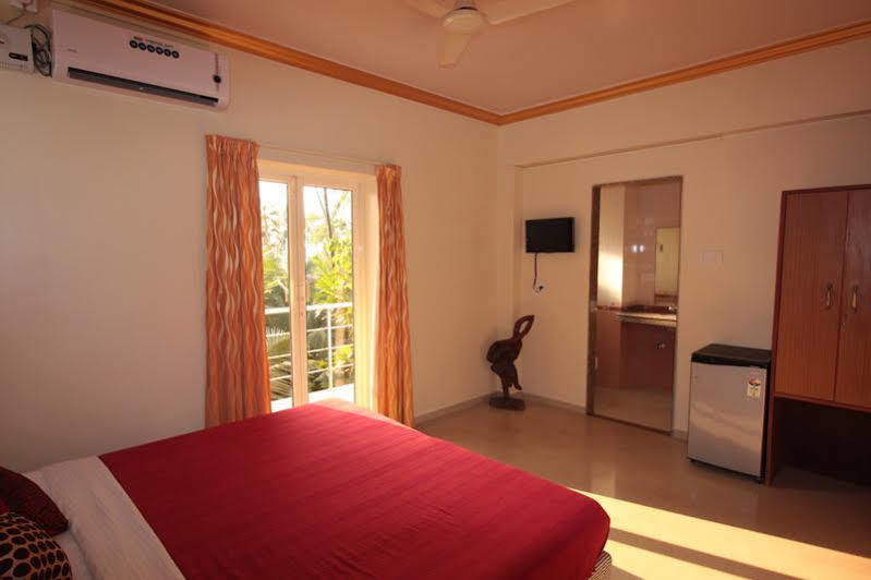 Spot On 39618 El Paso Hotel Arambol Luaran gambar