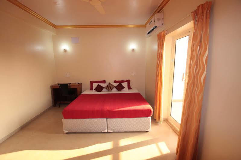 Spot On 39618 El Paso Hotel Arambol Luaran gambar
