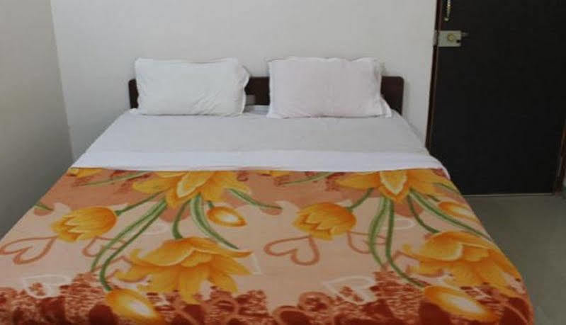 Spot On 39618 El Paso Hotel Arambol Luaran gambar
