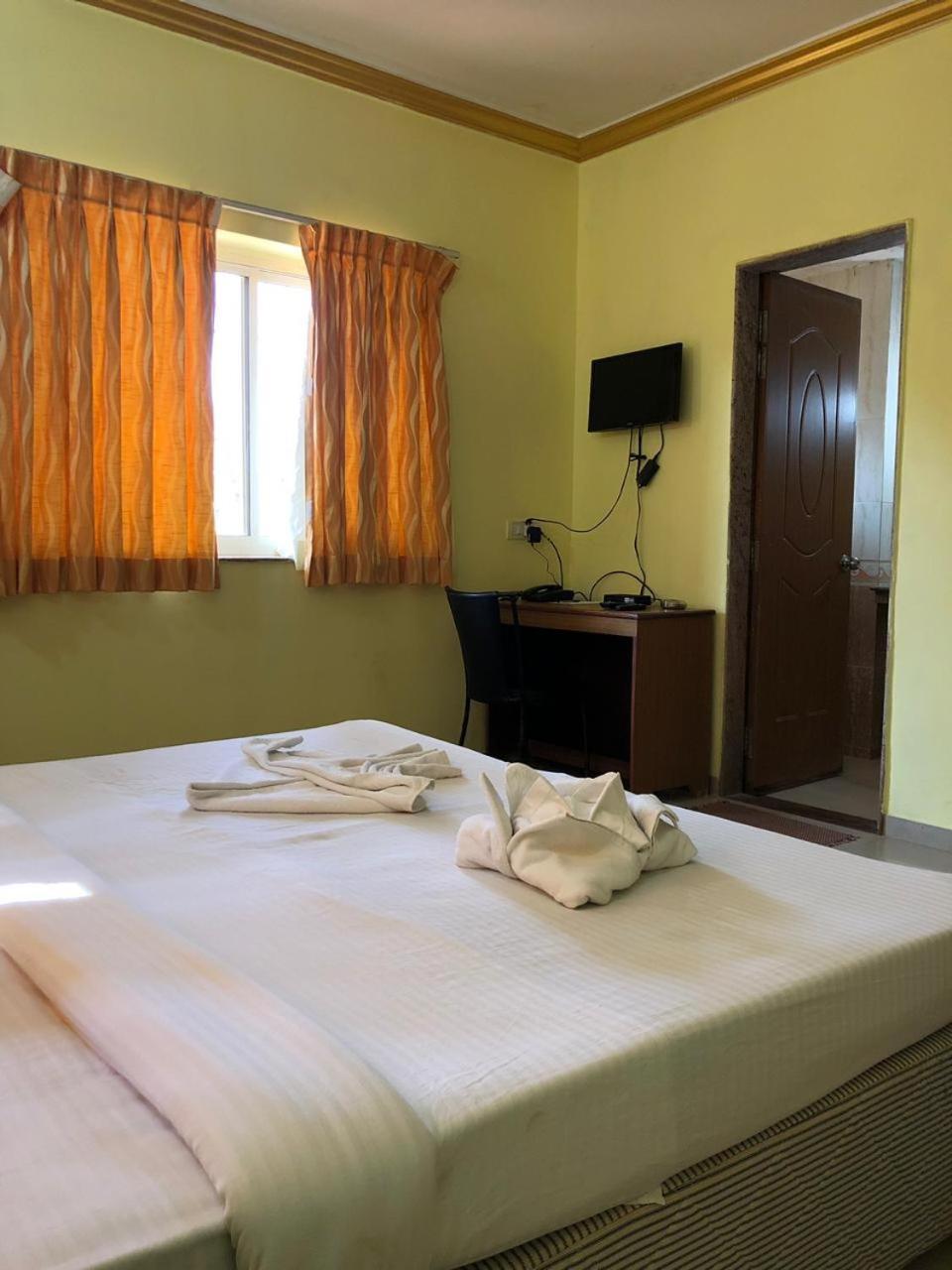 Spot On 39618 El Paso Hotel Arambol Luaran gambar