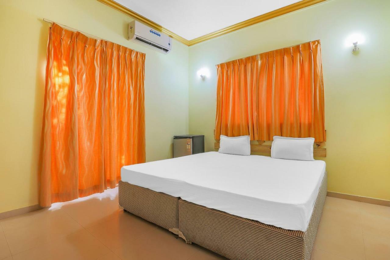 Spot On 39618 El Paso Hotel Arambol Luaran gambar